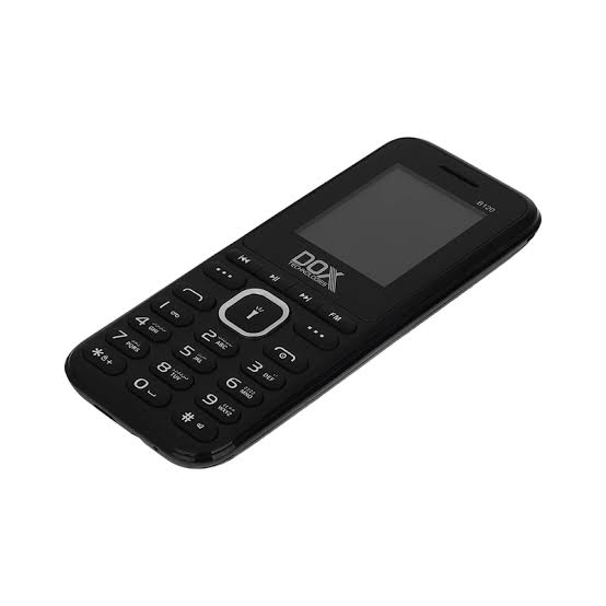 نمای اصلی گوشی Dox B120 با طراحی ساده